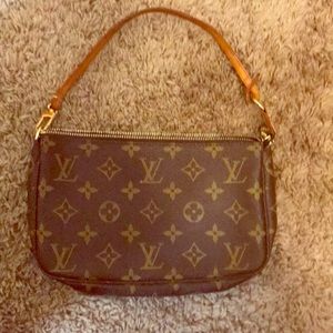 Louis Vuitton Vintage Monogram  Pochette SD1021